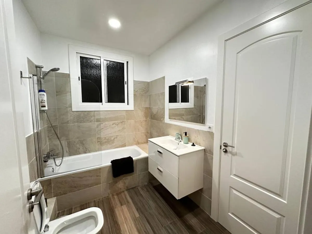 Rooms Nuevo Roger Barcelona Spain